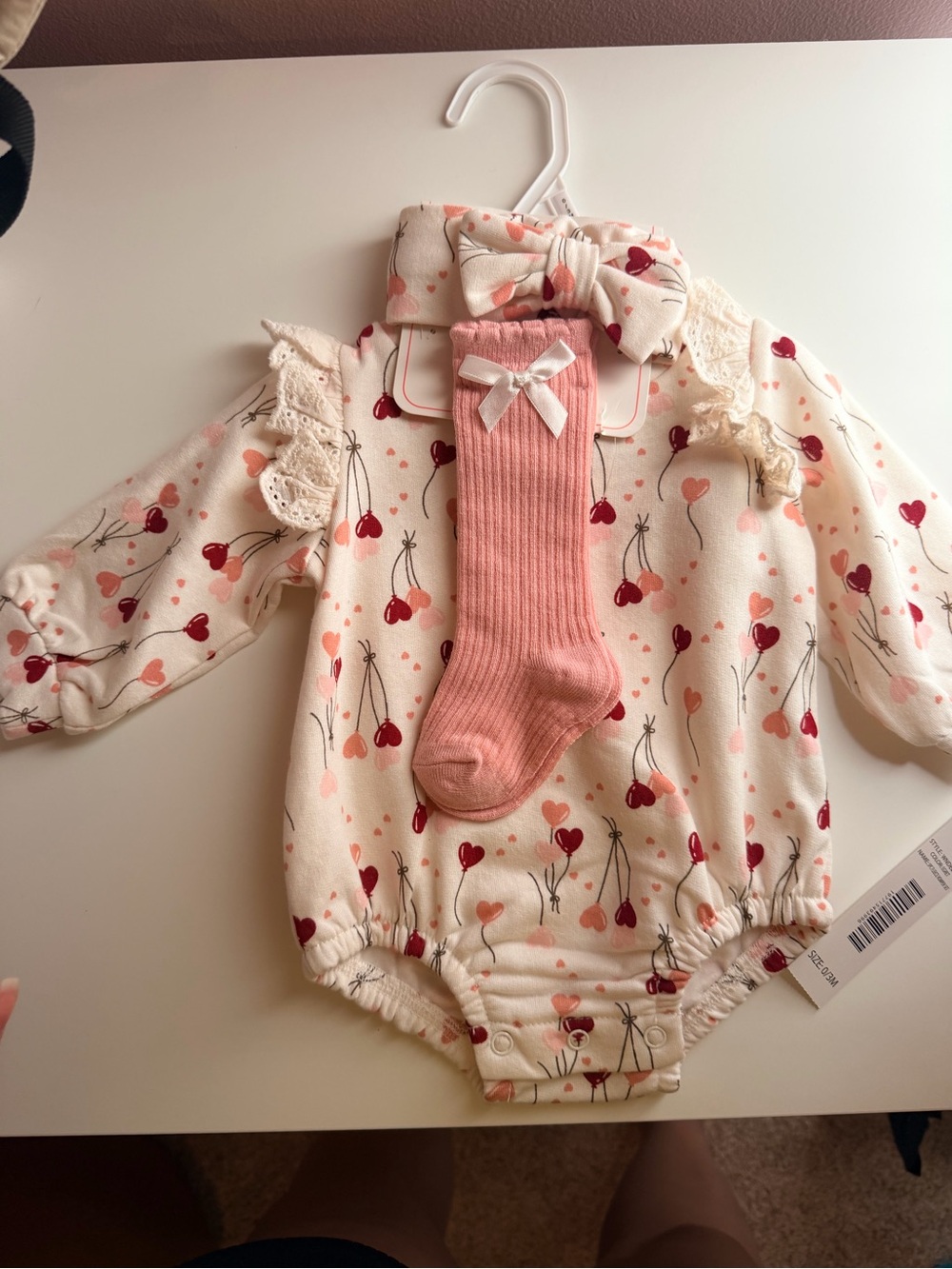 Nicole Miller NY Baby Girl 3-Piece Hearts Romper Set NWT 0-3M